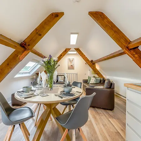 Nyaraló Harebell- Uk45262